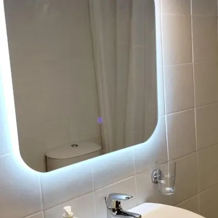 公寓 Messinian Aura *