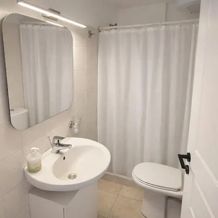 Beachfront Escape In Mikra Mantinia-Messinian Aura Apartment Arkondikó