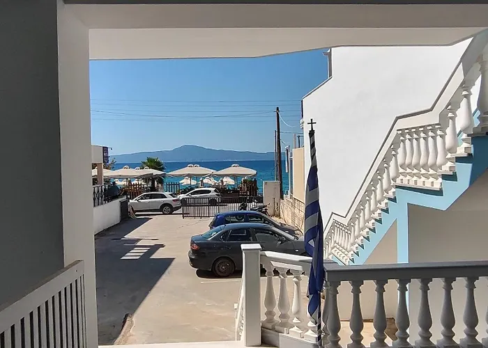 Beachfront Escape In Mikra Mantinia-Messinian Aura *